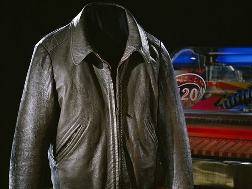 leather bomber jacket 